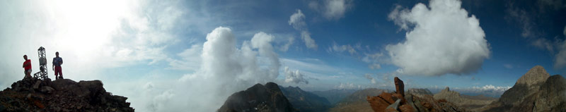 PIZZO PORIS (2712 m.) salito dalla VARIANTE ALPINISTICA S-O e sceso dalla NORMALE N-E il 27 settembre 2011