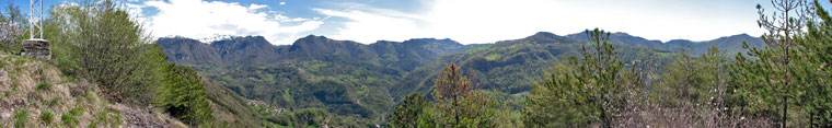 Dal monte di Bracca vista sulla Val Serina - foto Piero Gritti 23 aprile 08