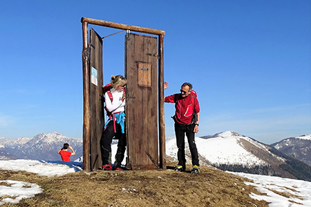 RESEGONE innevato e ‘Porta del Palio’ ad anello da Fuipiano Valle Imagna il 16 febbraio 2019- FOTOGALLERY