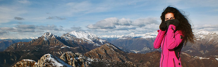 Vista con vento verso le creste nord del Resegone, verso le Grigne , il Legnone, le Orobie