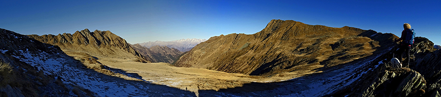 Al Passo di Lemma con vista in Cima di Lemma e Pizzo Scala