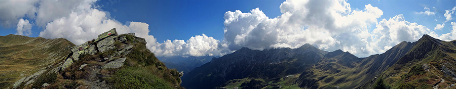 Panoramica dal Passo di Lemma (2137 m)