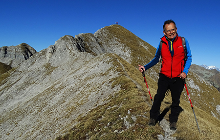 Monte Secco che più secco non si può da Piazzatorre nella splendida giornata del 7 dicembre 2015 - FOTOGALLERY