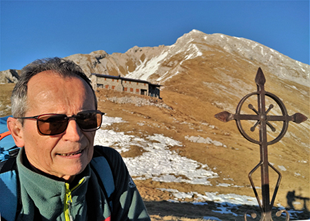 A Capanna 2000 con anello dal ‘Sentiero del Merlàs'- 9febb22  - FOTOGALLERY