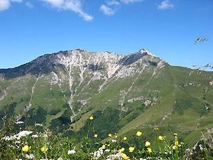 A est l'Aben, a ovest il Menan (mt.2300)