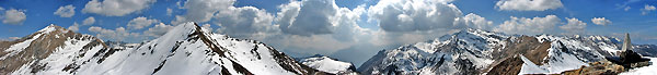 Panoramica da cima Villa (anticima del Pizzo delle Segade) in zona Passo San Marco