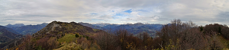 Panoramica a nord dalla Cima del Foldone con vista sul Sornadello