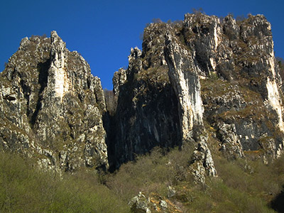 Verso il Monte Sornadello sul SENTIERO ’PASSO LUMACA’ con giro ad anello da Cornalita , sabato 21 aprile 2012 - FOTOGALLERY