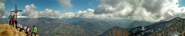 AL PIZZO GRANDE DEL SORNADELLO, salendo da Alino di S. Pellegrino Terme il 20 marzo 2011