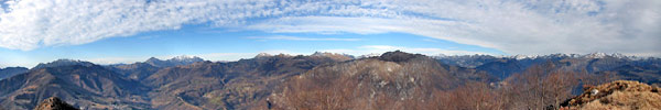 Panoramica dal Pizzo Grande verso Val Taleggio, Alpi Orobie e oltre - foto Piero Gritti