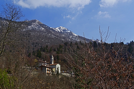 Salita pomeridiana al MONTE SUCHELLO (1541 m) ben innevato da Costa Serina 1l 10 marzo 2016  - FOTOGALLERY