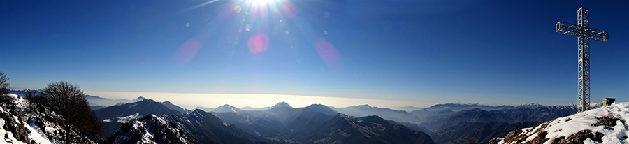 Panorama dal Suchello verso la Val Serina e la pianura