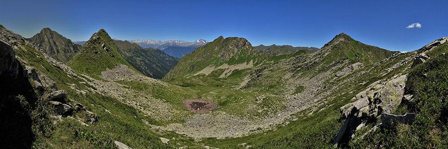 Dalla cresta della Bocchetta di Budria splendida vista panoramica