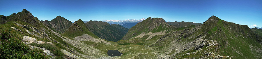 BIVACCO ZAMBONI - MONTI TARTANO e AZZAREDO (18-07-2012)