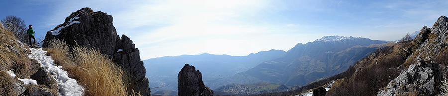 Panorama dal 571 in cresta sullo Zuc di Pralongone
