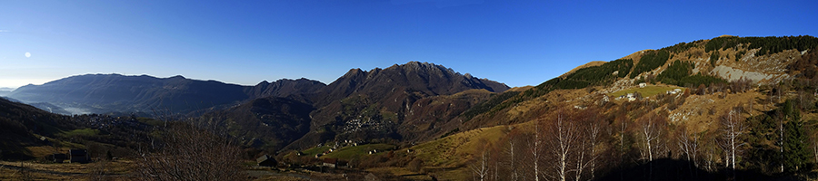 Salendo da Fuipiano allo Zuc di Valbona sul sent. 579, vista sulla Valle Imagna ed i suoi monti