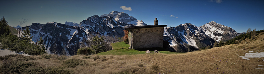 Vista panoramica dal Roccolo del Tino (1870 m)