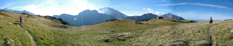 Sul sentiero 217 alla Baita di Monte Campo