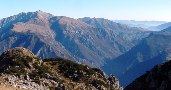 Panoramica sulla Val Parina dal monte Cancervo