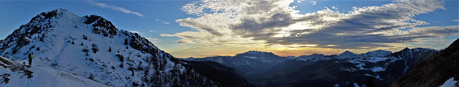 Dal Passo di Grialeggio (1690 m) spettacolare tramonto in Resegone e Grigne