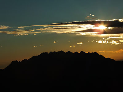 Sul MONTE VENTUROSA (1999 m.) per uno splendido tramonto in Resegone il 5 novembre 2012  - FOTOGALLERY