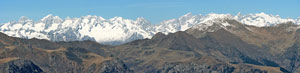 Panoramica dal Venturosa verso le Alpi Retiche