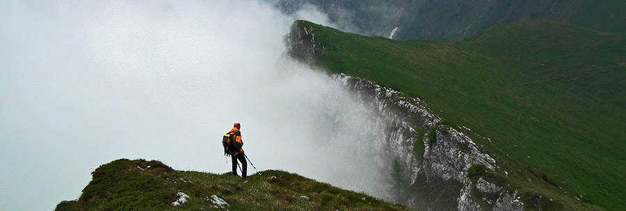 Pratoni sul versante di Val vedra del Monte Vetro