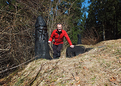 Monte Gugliemo dal sentiero nel Bosco degli Gnomi il 16 marzo 2013  - FOTOGALLERY