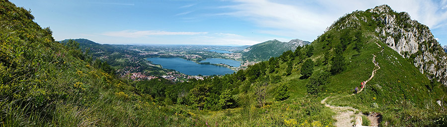 Panoramica dal sentiero 305 delle creste del Monte Barro tra il Primo Corno (814 m.) e la vetta (922 m.)