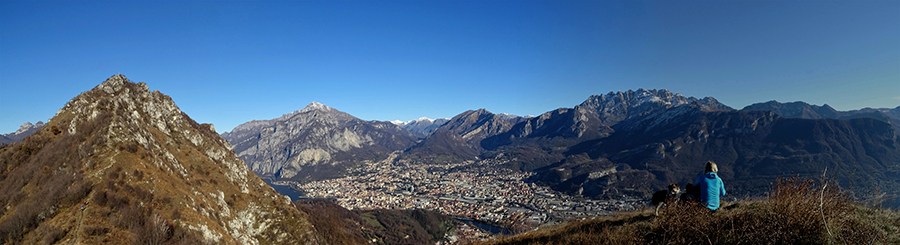 Panorama dal III° Corno verso Lecco e i suoi monti