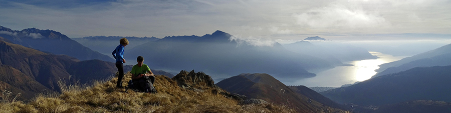 Salendo in Alpe e Monte Duria con vista sul Lago di Como
