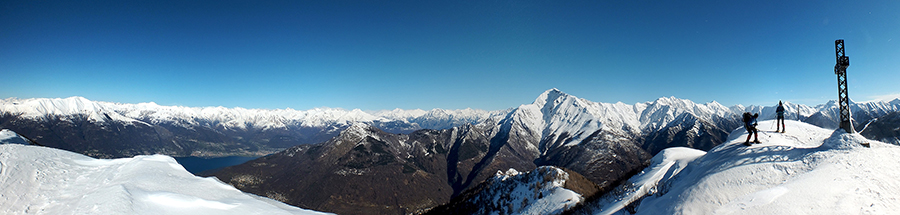 Invernale sul Monte Muggio dall'Alpe Giumello e a Camaggiore il 22 febbraio 2014