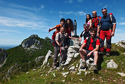 Monte Moregallo con giro ad anello da Valmadrera il 2 giugno 2013 - FOTOGALLERY