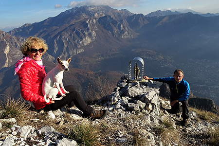 Il selvaggio impegnativo CORNO REGISMONDO, panoramicissimo su Lecco , i suoi laghi e monti, il 22 nov. 2017 - FOTOGALLERY