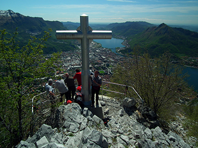 Monte San Martino e Corna di Medale il 12 aprile 2012- FOTOGALLERY