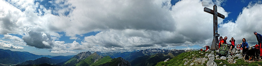 In vetta al Cimone della Bagozza (2408 m.)- 2