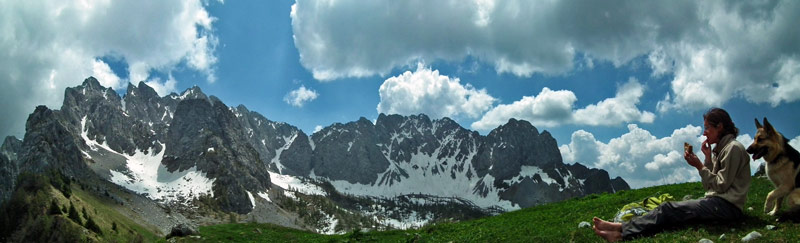 Da SCHILPARIO salita al PASSO DI CORNA BUSA e verso il PIZZO CAMINO il 19 maggio 2011