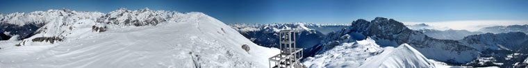 Dal Ferrante panoramica verso il tetto delle Orobie e la Regina delle Orobie , la Presolana  - foto Fulvio Sonzogni  28 febb 09