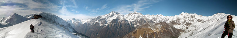 Sul sentiero verso il Monte Sasna dalla chiesetta della Madonna Pellegrina