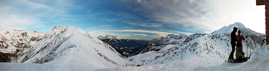 Alla chiesetta della Madonna Pellegrina al Passo della Manina