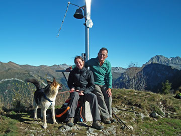 Salita da Rovetta a Cima Paré (1642 m.) il 21 ottobre 2010 - Piero ed Erica - FOTOGALLERY