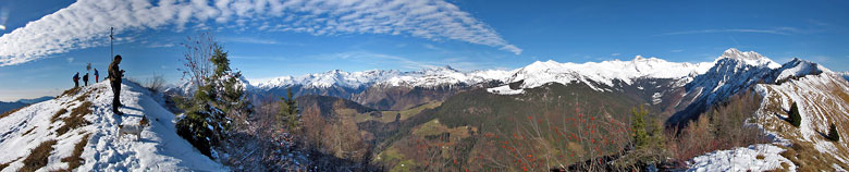 Panoramica da Cima Parè verso la Valzurio e le Orobie