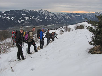 Salita da Rovetta a Cima Paré con neve il 6 dicembre 2009 (Gruppo di 9 escursionisti del Pieroweb) - FOTOGALLERY