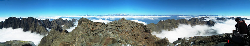 Panoramica dalla vetta del Pizzo Coca (3050 m.) verso Alpi Orobie e Retiche - 2
