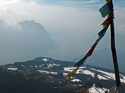 Salita al MONTE COLOMBINA (1459 m.) da Bossico il 3 aprile 2013 - FOTOGALLERY