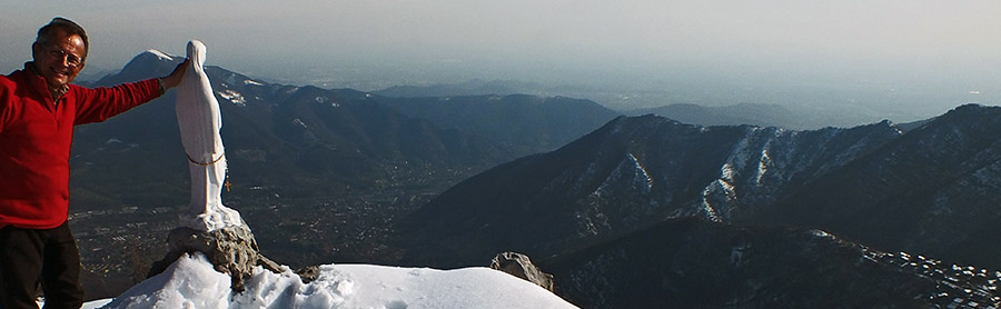Salita primaverile con tanta neve in Cornagera (1312 m.) il 22 marzo 2013