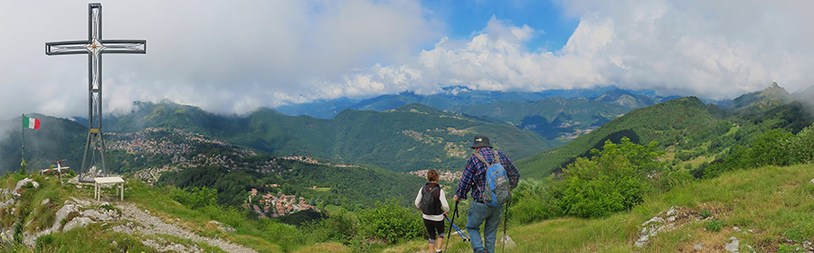 Alla bella croce di vetta Coarnagera (1311 m)