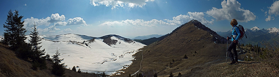 Pizzo Formico e Montagnina da San Lucio il 9 aprile 2014