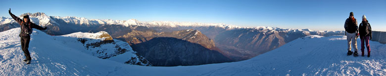 Dalla cima del Monte Pora vista verso la Presolana, la Val di Scalve e la Val Camonica