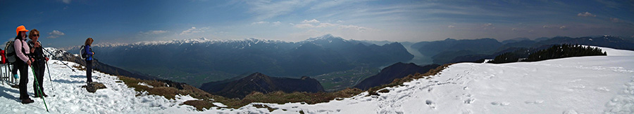 Dal Monte Alto vista verso il Lago d'Iseo